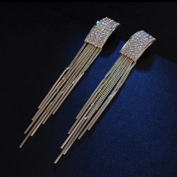 Clip On Long Sparkly Earrings - Picture 1 of 5